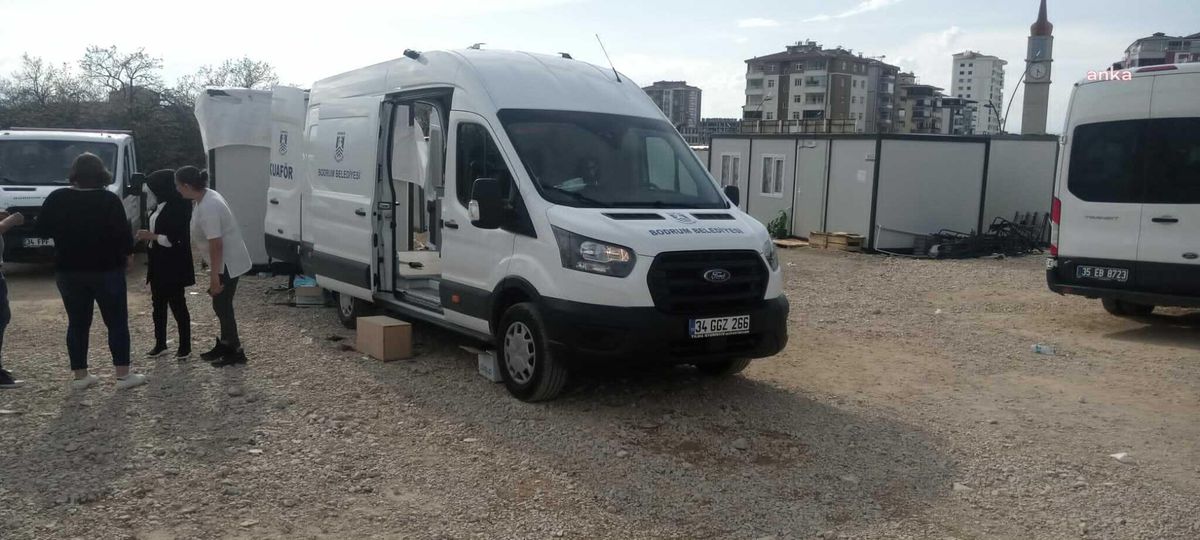 Bodrum Belediyesi Malatyaya Mobil Kuaför Gönderdi