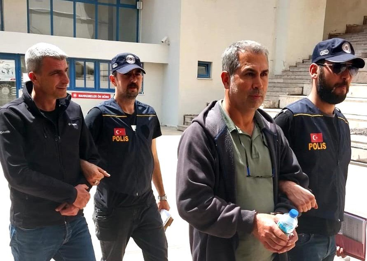 Muğla\'da 20 düzensiz göçmen yakalandı, 2 kişi tutuklandı