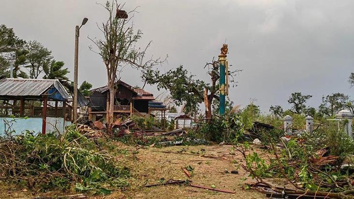 Myanmar\'da Meydana Gelen Hortumda 6 Kişi Hayatını Kaybetti