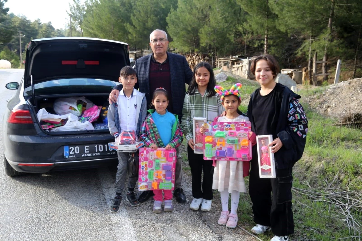 Çameli Belediye Başkanı Cengiz Arslan, Ramazan Bayramı\'nda çocukları sevindirdi
