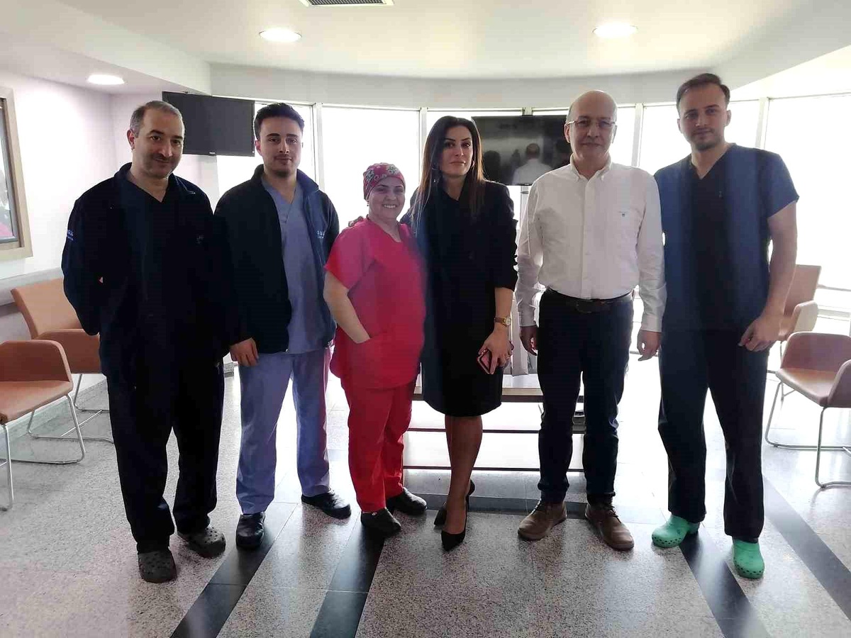 Özel İmperial Hastanesi Yöneticileri, Hastaları ve Personeli Bayramda Ziyaret Etti