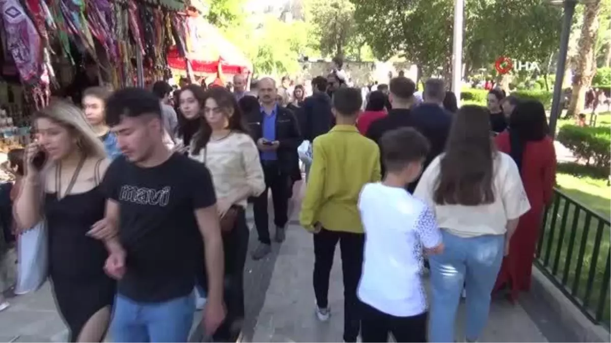 Balıklıgöl turist akınına uğradı