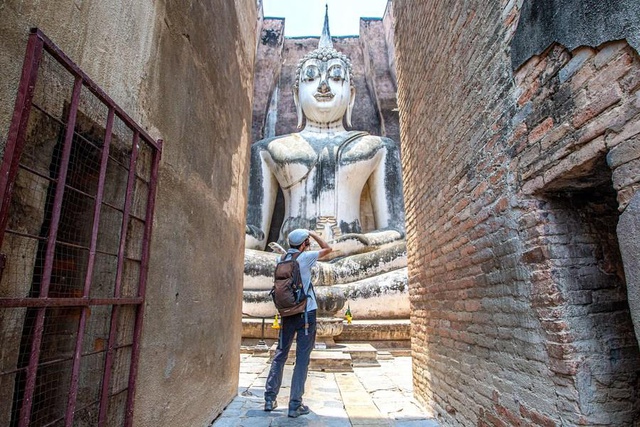 Tayland'daki Tarihi Sukhothai Kasabası Turizm İçin Odak Noktası Olmayı Sürdürüyor Tayland'daki Tarihi Sukhothai Kasabası Turizm İçin Odak Noktası Olmayı Sürdürüyor