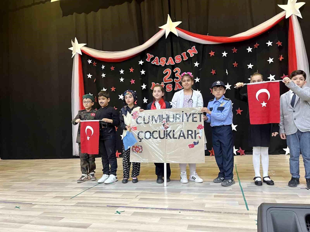 Ağrı\'da Ulusal Egemenlik ve Çocuk Bayramı kutlama programı düzenlendi