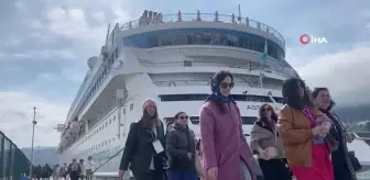 Amasra Limanı Sezonun İlk Kruvaziyerini Ağırladı
