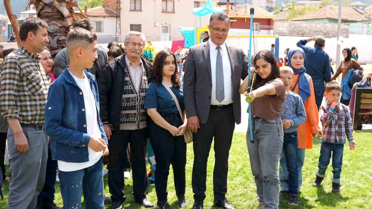 Alaşehir Belediyesi Eski Hastane Yerini Sosyal Donatı Alanına Dönüştürdü
