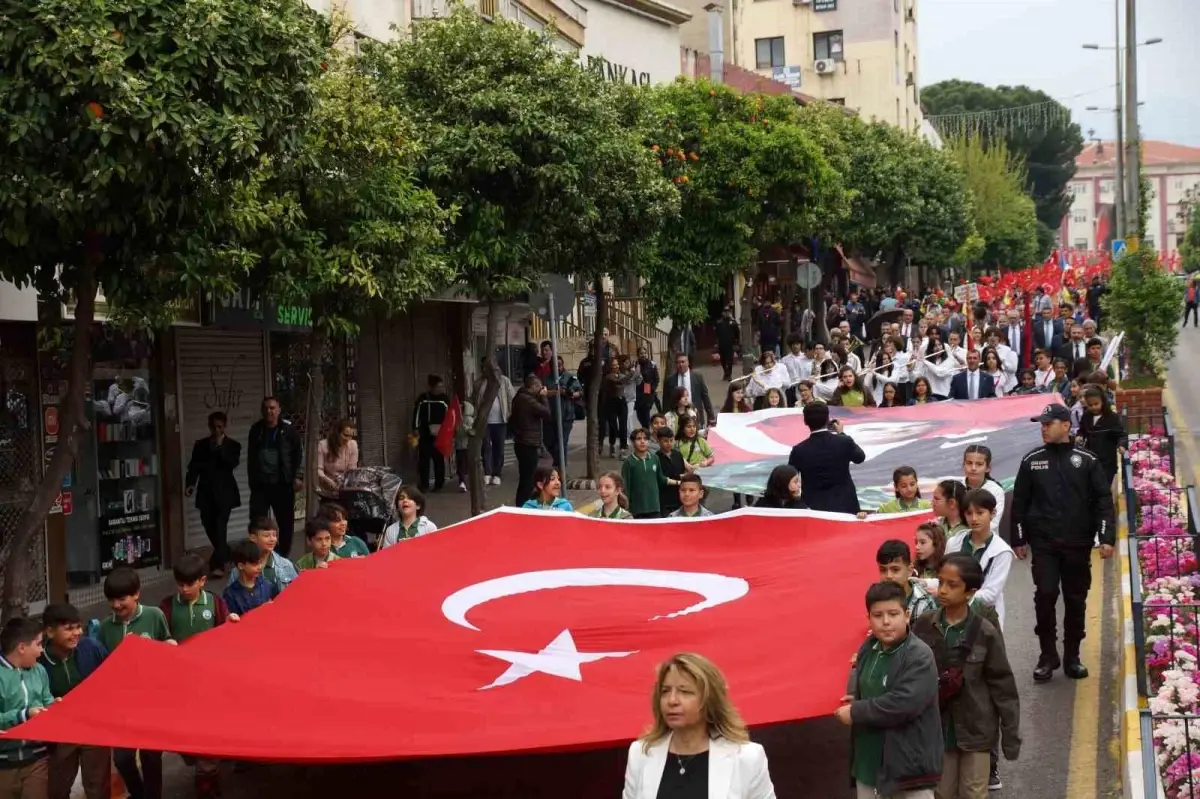 23 Nisan Ulusal Egemenlik ve Çocuk Bayramı Aydın\'da kutlandı