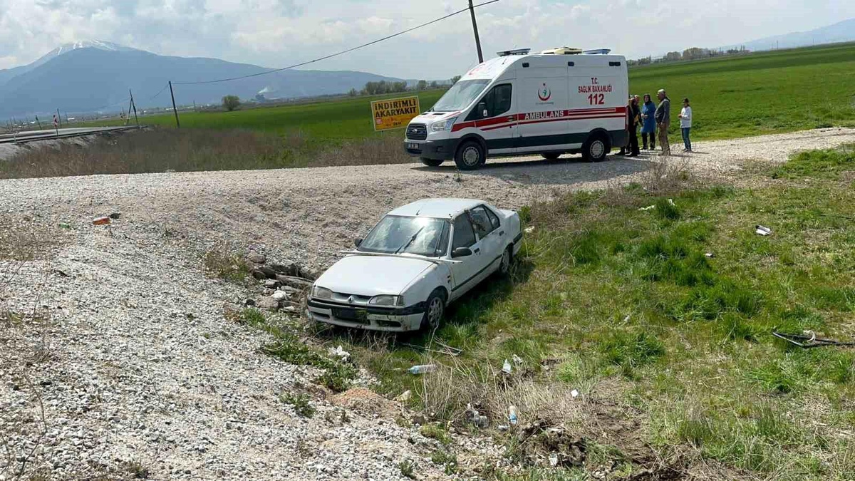 Afyonkarahisar\'da Trafik Kazası: 4 Kişi Yaralandı