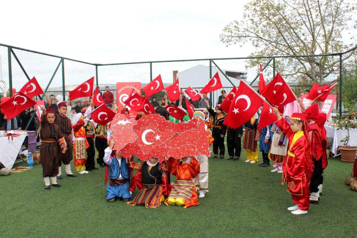 Çanakkale\'de 23 Nisan kutlamaları gerçekleştirildi