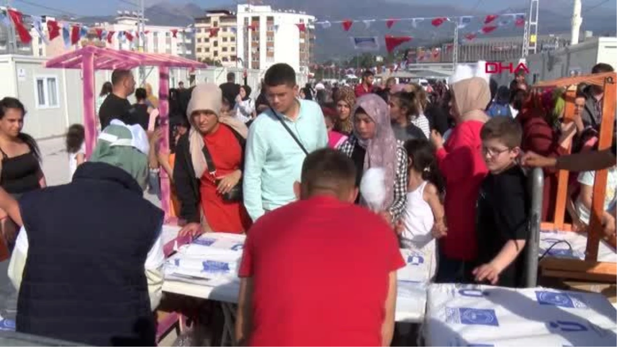 Üsküdar Belediyesi, İskenderun\'da depremzedeler için 23 Nisan Çocuk Şenliği düzenledi