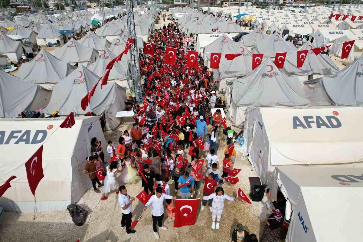 Kocaeli Büyükşehir Belediyesi, çocuklara coşkulu 23 Nisan yaşattı