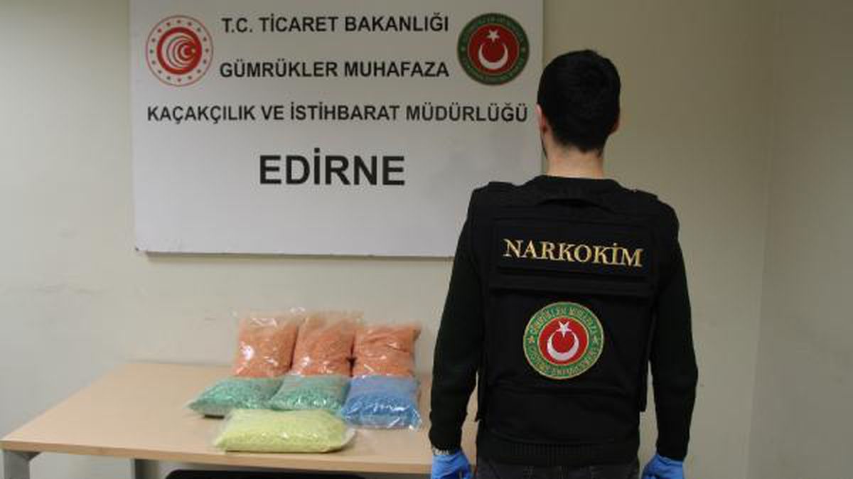 Kapıkule Gümrük Kapısında 24 Kilo Ecstasy Ele Geçirildi