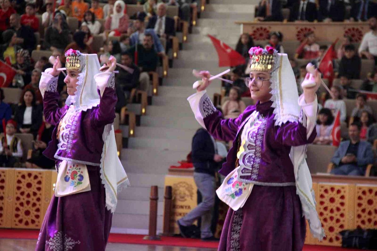Konya'da 23 Nisan Ulusal Egemenlik ve Çocuk Bayramı coşkusu