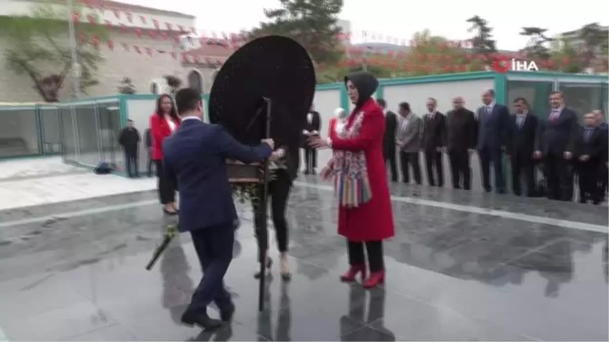 Malatya\'da Deprem Bölgesinde 23 Nisan Kutlamaları