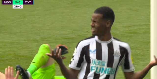 Newcastle, Tottenham'ın fiyakasını fena bozdu! Skor tabelasını görenler defalarca ekranı kontrol etti Newcastle, Tottenham'ın fiyakasını fena bozdu! Skor tabelasını görenler defalarca ekranı kontrol etti