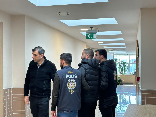 Son Dakika: Arnavutluk'tan Türkiye'ye iade edilen kripto para borsası Thodex'in kurucusu Faruk Fatih Özer tutuklandı