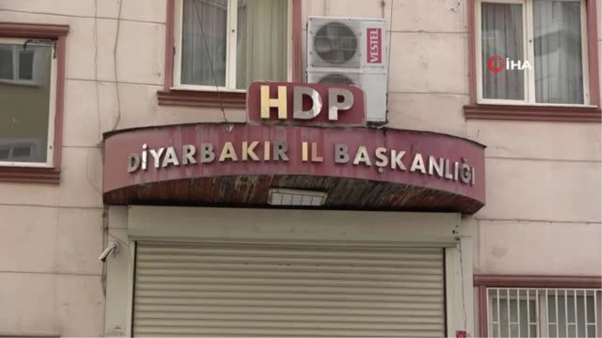 Diyarbakır\'da Terör Mağduru Aileler HDP\'den Evlatlarını İstiyor