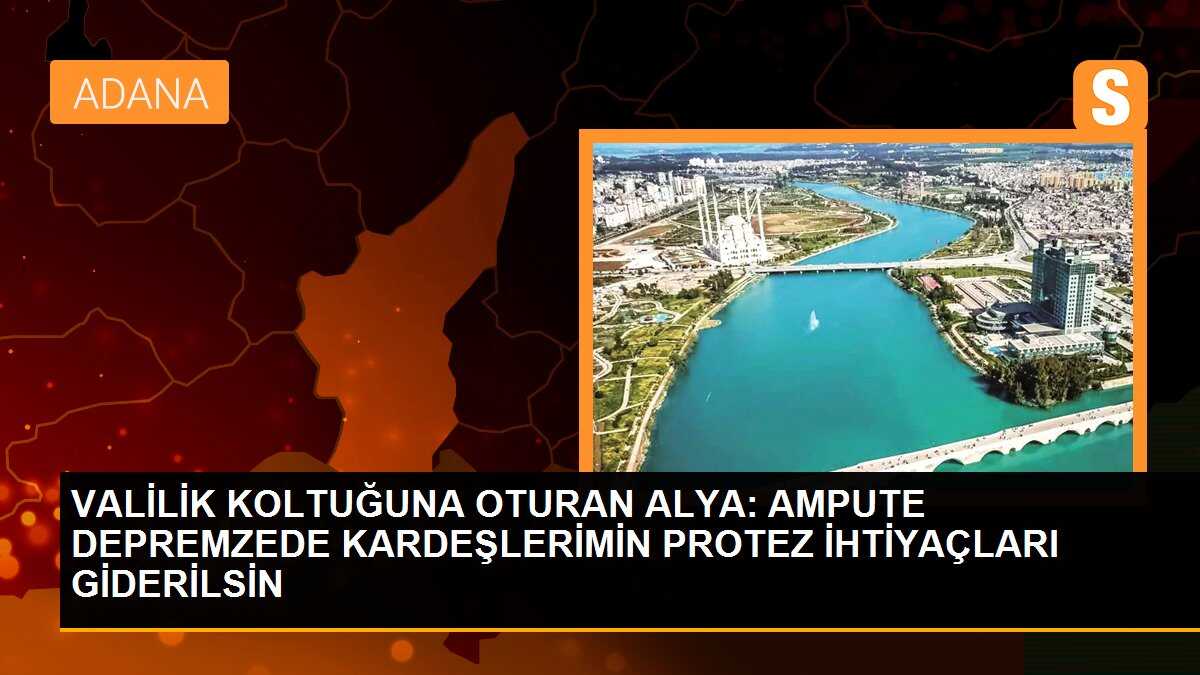 Adana\'da 23 Nisan kutlamalarında ilkokul öğrencisi depremzedeler için talimatlar verdi