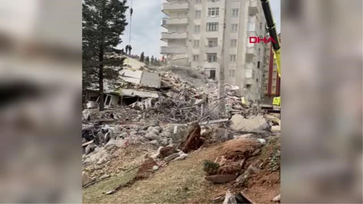 Kahramanmaraş\'ta Depremde Yıkılan Apartmanla İlgili Açıklamalar Devam Ediyor