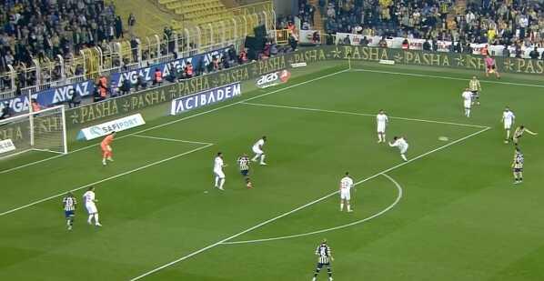 Bu çok başka bir yetenek! Arda Güler'den olağanüstü gol