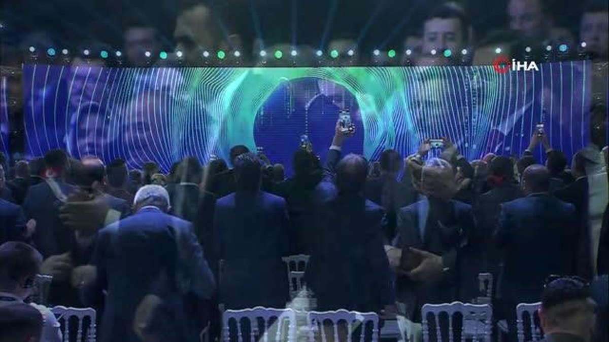 Cumhurbaşkanı Erdoğan: Gemlikteki tesislerde araç üretimi hız kesmeden devam ediyor