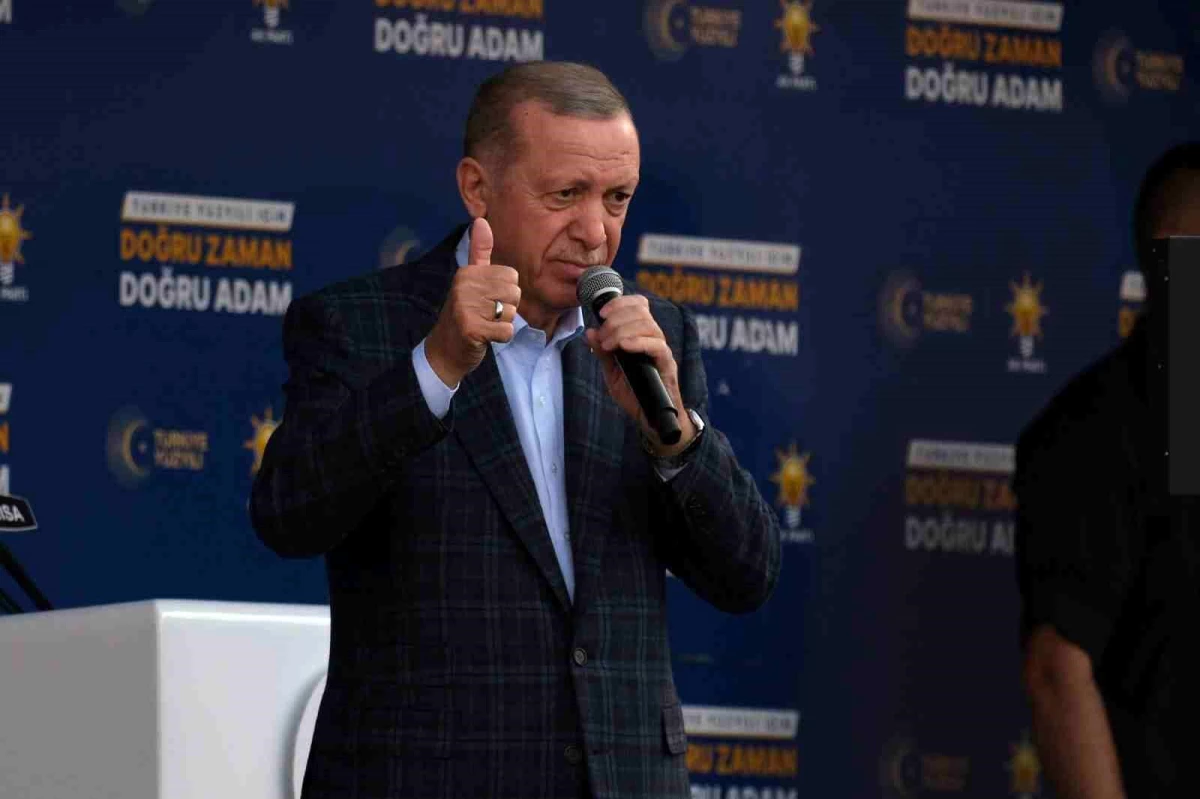 Erdoğan Manisa Mitinginde Konuştu: Millet İttifakı Adayı Kemal Kılıçdaroğlu Eleştirildi