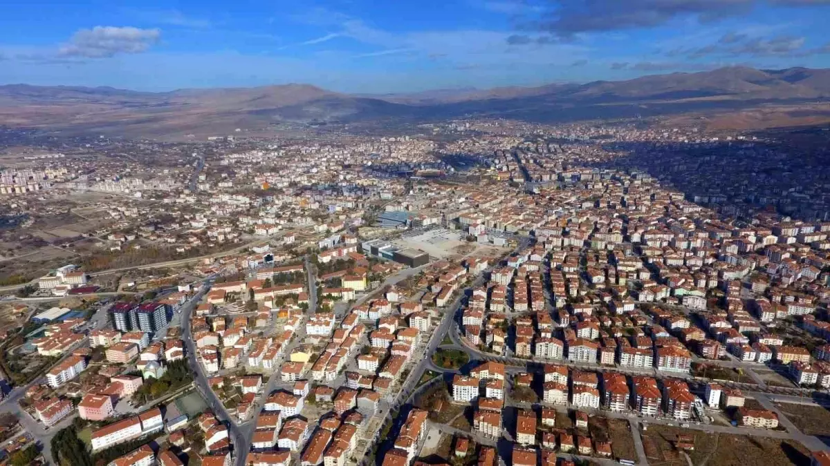 Kırşehir\'de 171 bin 527 seçmen sandığa gidecek