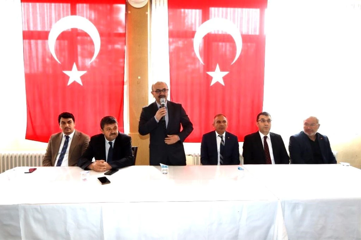 Vali Vekili Mustafa Güney ve Protokol Üyeleri İl Özel İdaresi Personeliyle Bayramlaştı