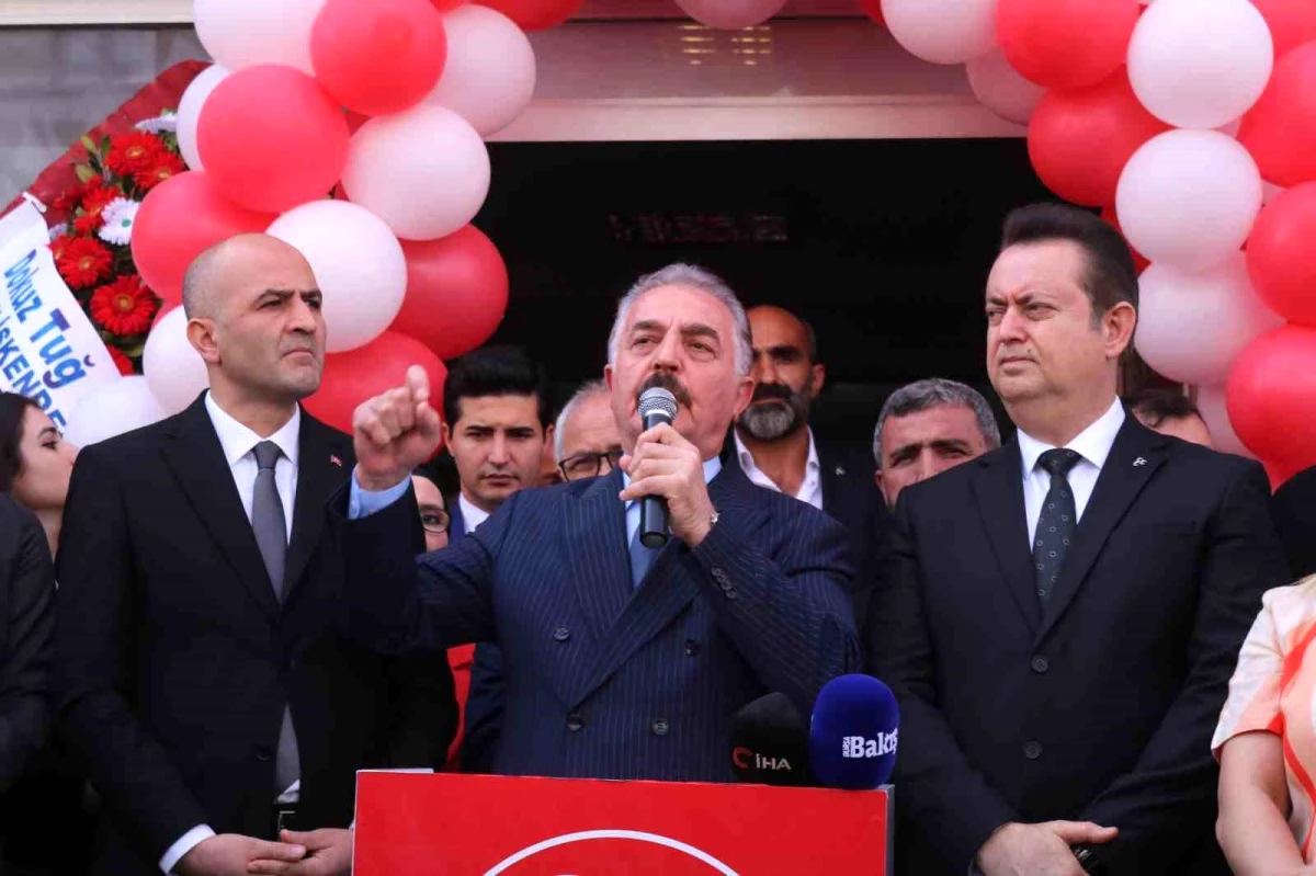 MHP Bursa\'da Seçim İletişim Merkezi Açtı