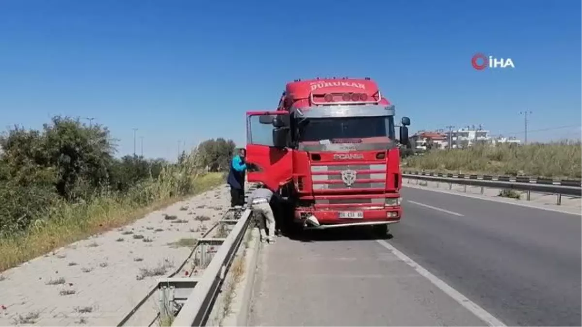 Park halindeki otomobilin sürücüsü dehşeti yaşadı