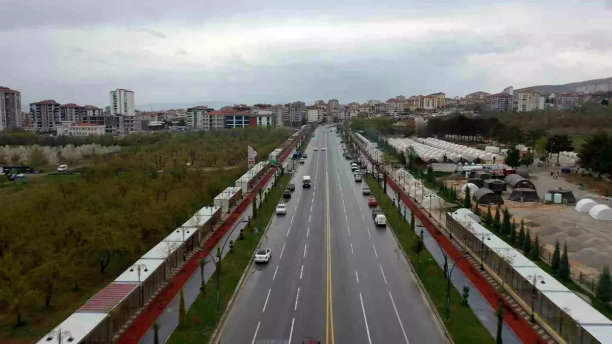 Malatya Yeşilyurt\'ta Geçici İş Yerleri Kuruldu, Ekonomi Canlanacak