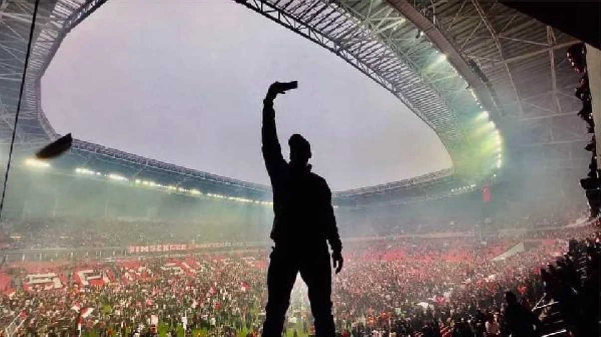 Yılport Samsunspor, Ankara Keçiörengücü\'nü mağlup ederek şampiyonluğunu ilan etti