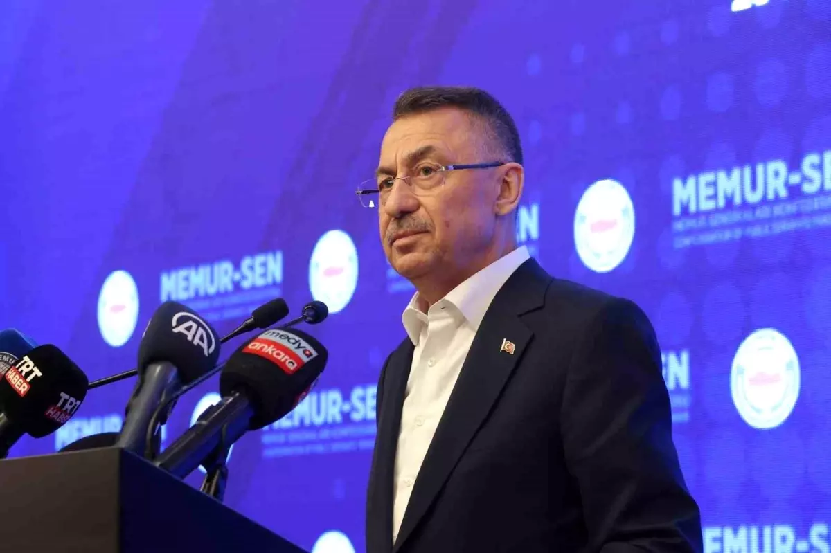 Cumhurbaşkanı Yardımcısı Oktay: 'Siz hiç, yedi başlı bir orkestra gördünüz mü?'