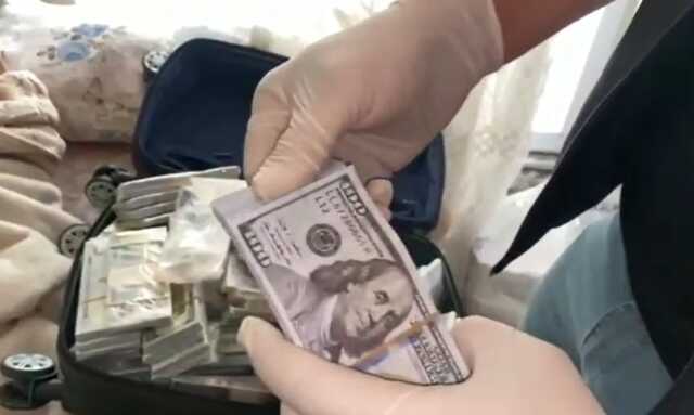Esenyurt'ta 25 milyon değerinde sahte döviz ele geçirildi