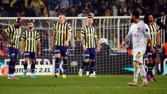 Fenerbahçe'de yıkım! Süper Lig tarihinde benzerini yaşamadılar Fenerbahçe'de yıkım! Süper Lig tarihinde benzerini yaşamadılar