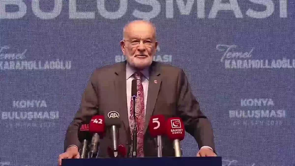 Karamollaoğlu: "Farklı Fikirlere, Kanaatlere Sahip Olmamız, Bizi Birbirimizin Hasmı Yapmaz, Yapmamalı"