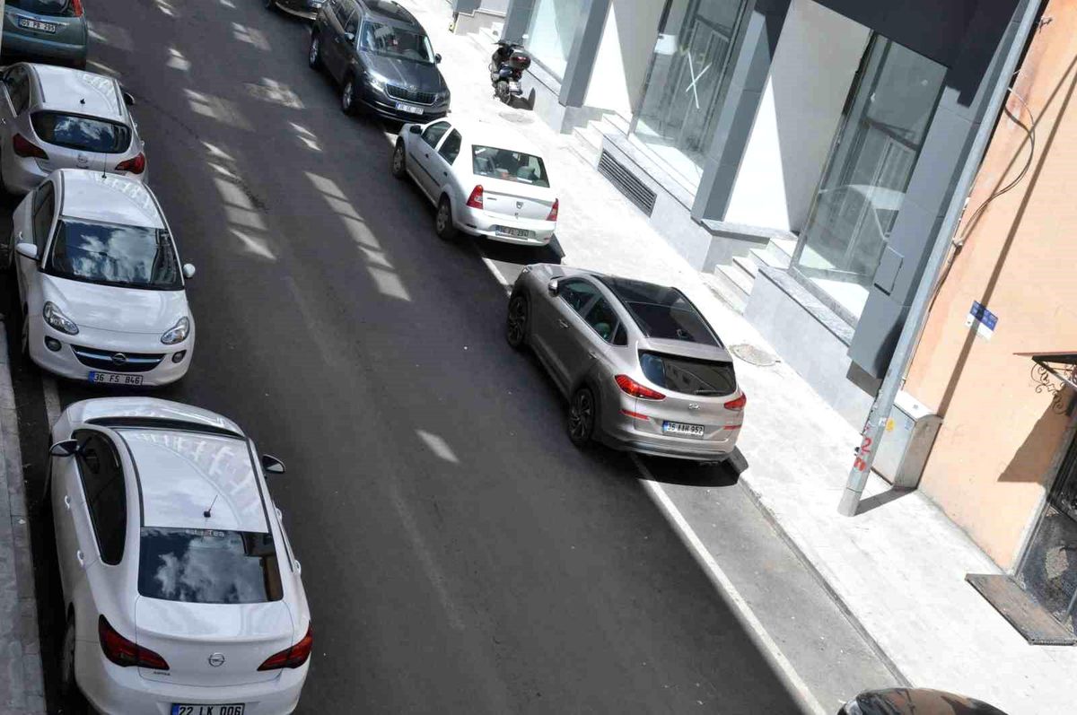 Kars\'ta trafiğe kayıtlı araç sayısı 46 bin 511 oldu