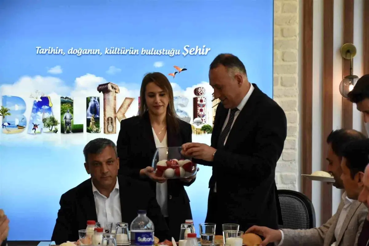 Balıkesir\'de Mahalle Ligi Turnuvalarının Final Heyecanı Başlıyor