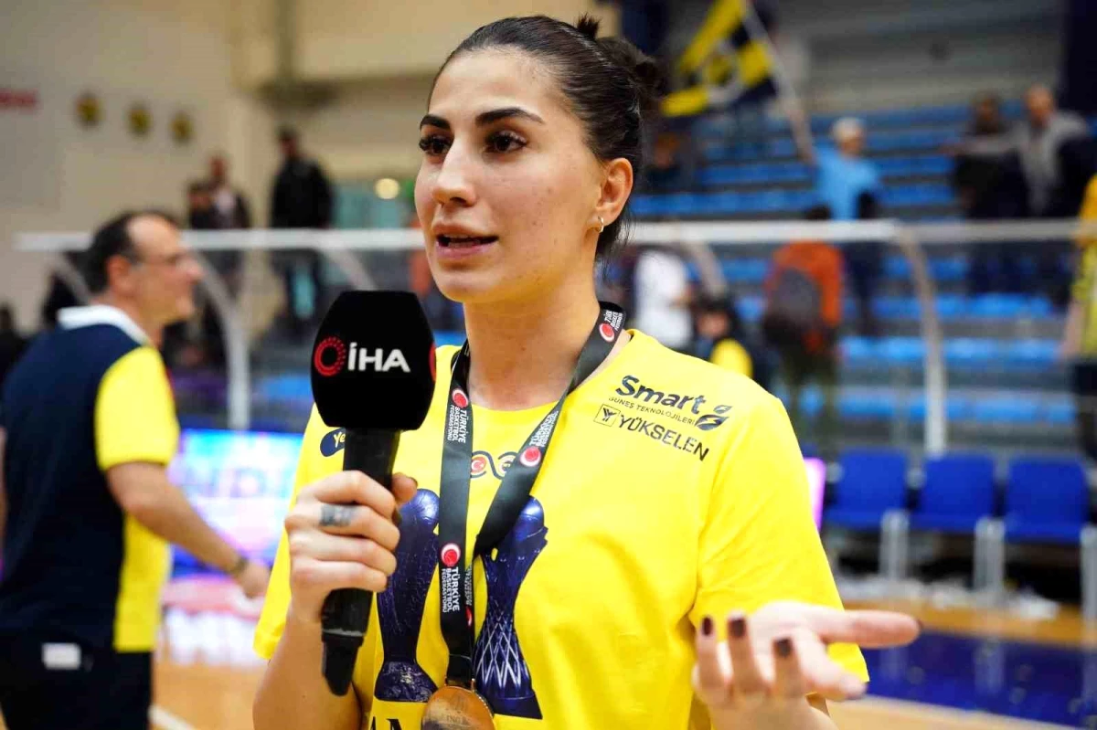 Fenerbahçe Kadın Basketbol Takımı ING Kadınlar Basketbol Süper Ligi şampiyonu oldu