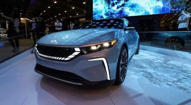 Meral Akşener'den 'Togg alacak mısınız?' sorusuna yanıt: Ben emekliyim, o kadar param yok