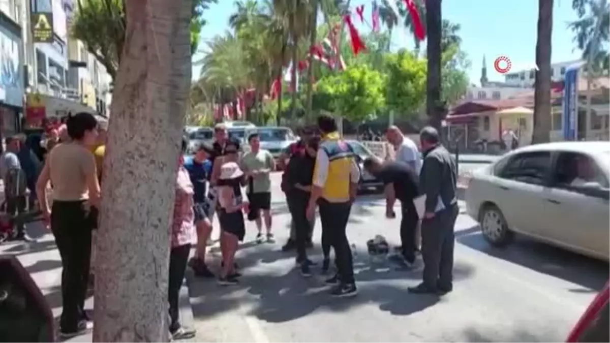 Manavgat\'ta motosiklet yaya geçidine çarptı: 1 yaralı