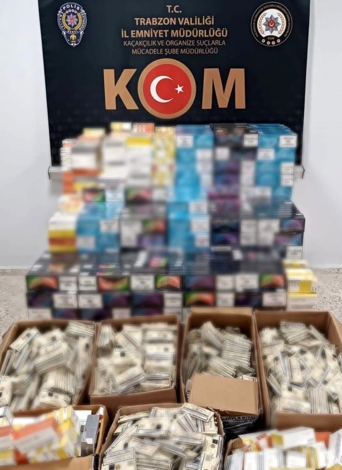 Trabzonda Kaçak Ürün Operasyonu: 1 Milyon 100 Bin TL Değerinde Kaçak Ürün Ele Geçirildi