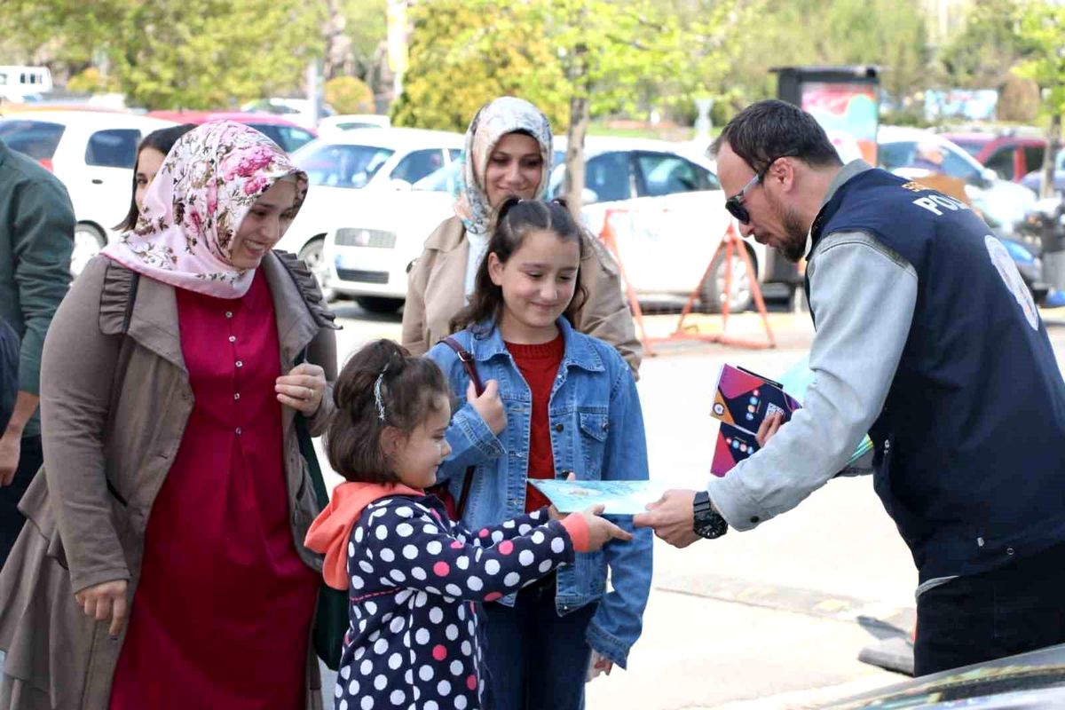 Tekirdağlı çocuklara SİBERAY\'ı anlattılar