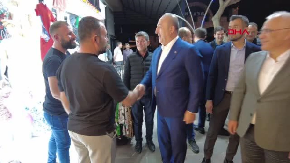 Dışişleri Bakanı Mevlüt Çavuşoğlu Serik\'te Esnaf Ziyareti Yaptı