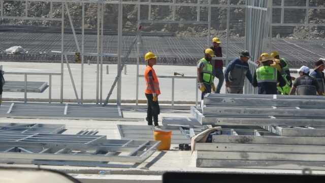 Hatay'da Defne Devlet Hastanesi yükselmeye başladı