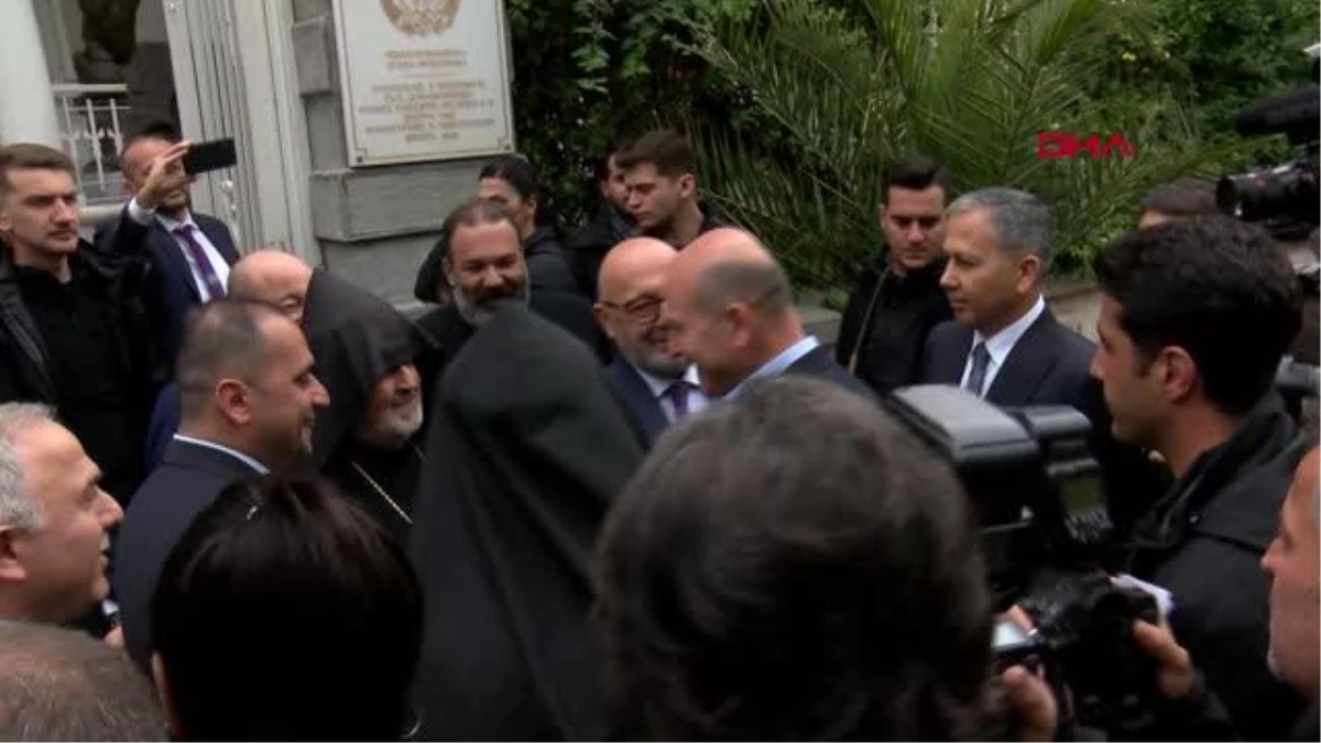 İçişleri Bakanı Süleyman Soylu Ermeni Patrikliğini ziyaret etti