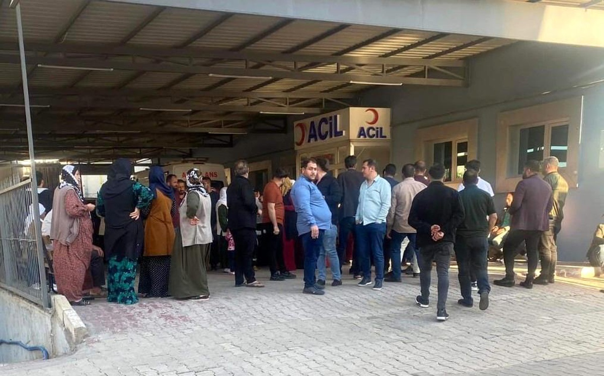 Mardin\'de geri manevra yapan aracın altında kalan çocuk hayatını kaybetti