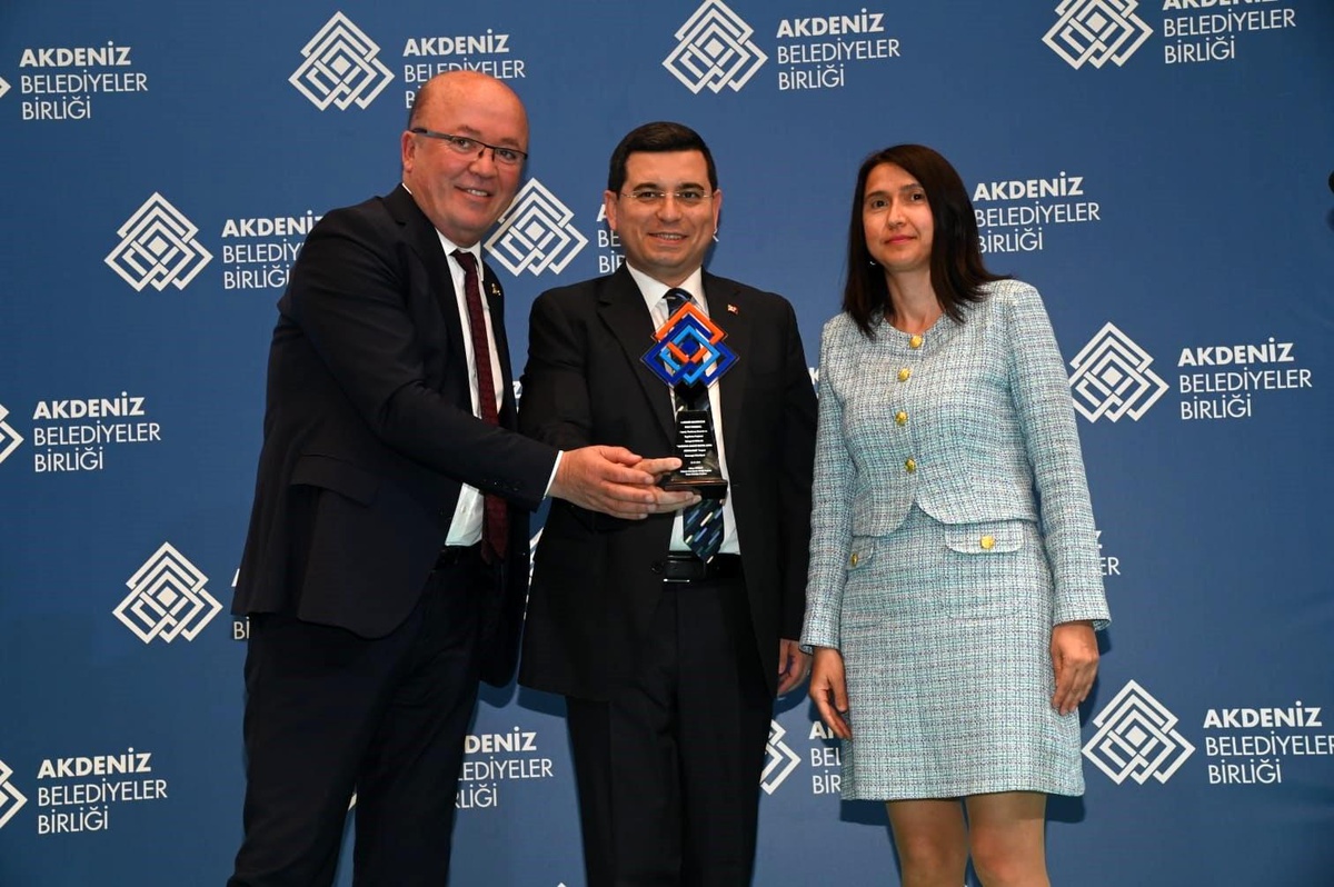 Manavgat Belediyesi\'nin projelerine iki ödül birden