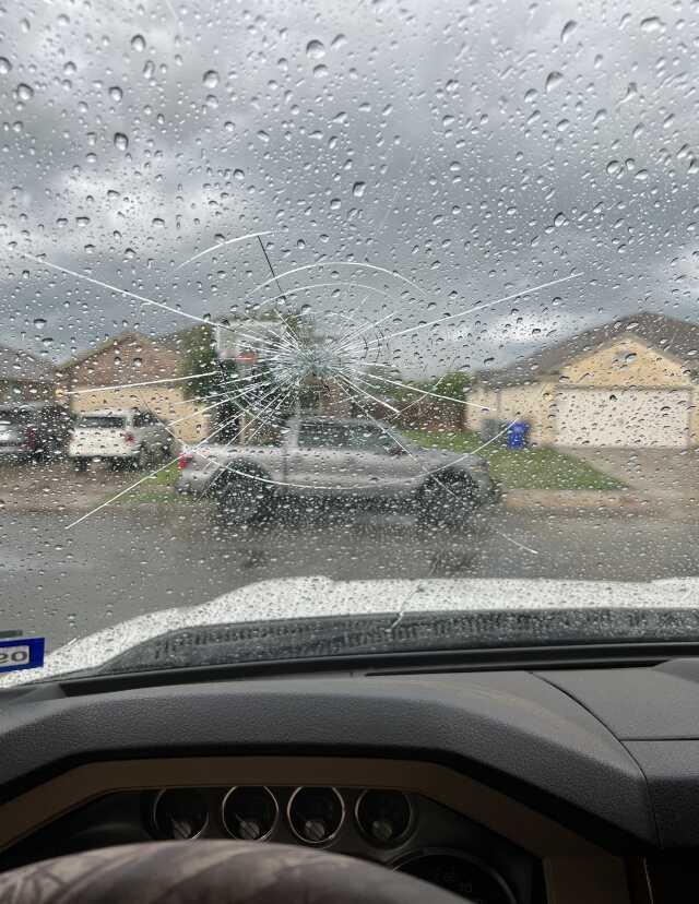 ABD'de beyzbol topu büyüklüğünde dolu yağdı ABD'de beyzbol topu büyüklüğünde dolu yağdı
