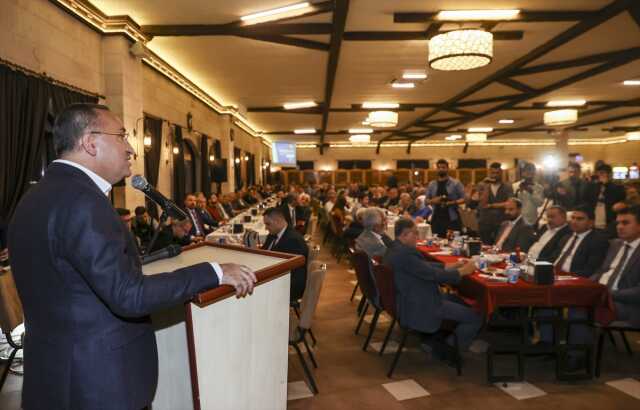 Adalet Bakanı Bozdağ, Şanlıurfa Eşraf Buluşması'nda konuştu